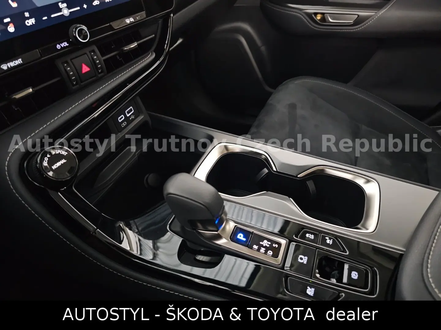 Lexus NX 350h 2.5 HEV 244ps AWD COMFORT TOP