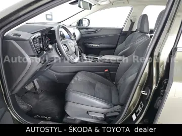 Lexus NX 350h 2.5 HEV 244ps AWD COMFORT TOP