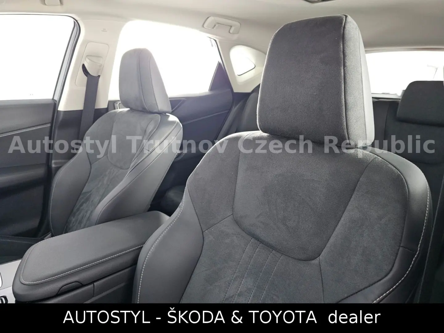 Lexus NX 350h 2.5 HEV 244ps AWD COMFORT TOP