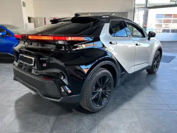 Toyota C-HR Hybrid AWD GR Sport Premiere