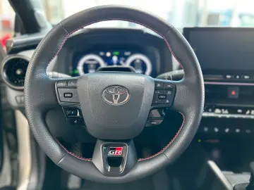 Toyota C-HR Hybrid AWD GR Sport Premiere