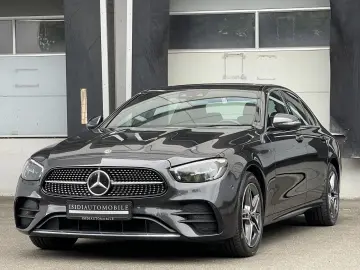 Mercedes-Benz E 300 e 4-Matic AMG Burmester Distronic 360