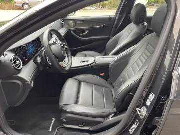 Mercedes-Benz E 300 e 4-Matic AMG Burmester Distronic 360°