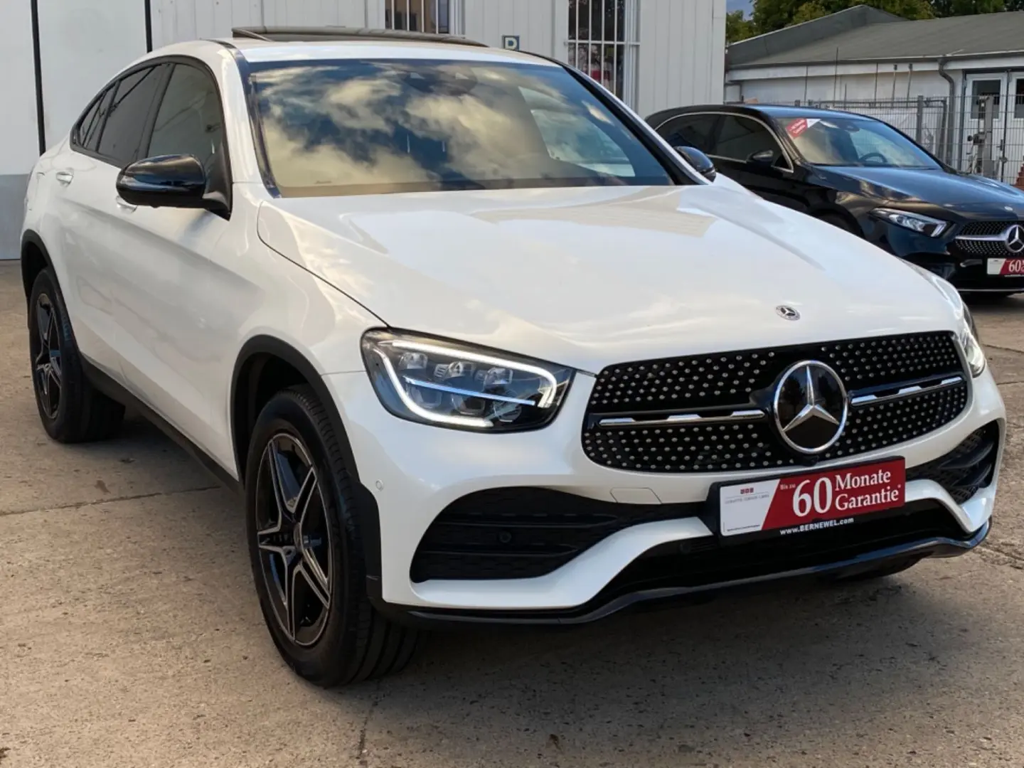 Mercedes-Benz GLC300de AMG Coupe 4M_Massage_KeylessEntry