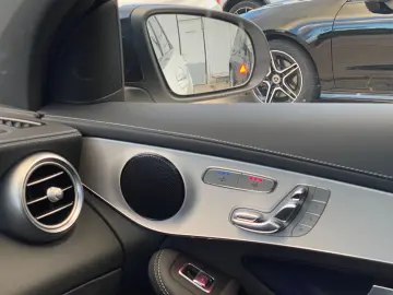 Mercedes-Benz GLC300de AMG Coupe 4M_Massage_KeylessEntry