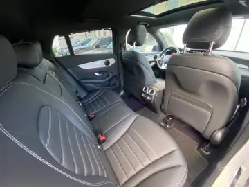 Mercedes-Benz GLC300de AMG Coupe 4M_Massage_KeylessEntry