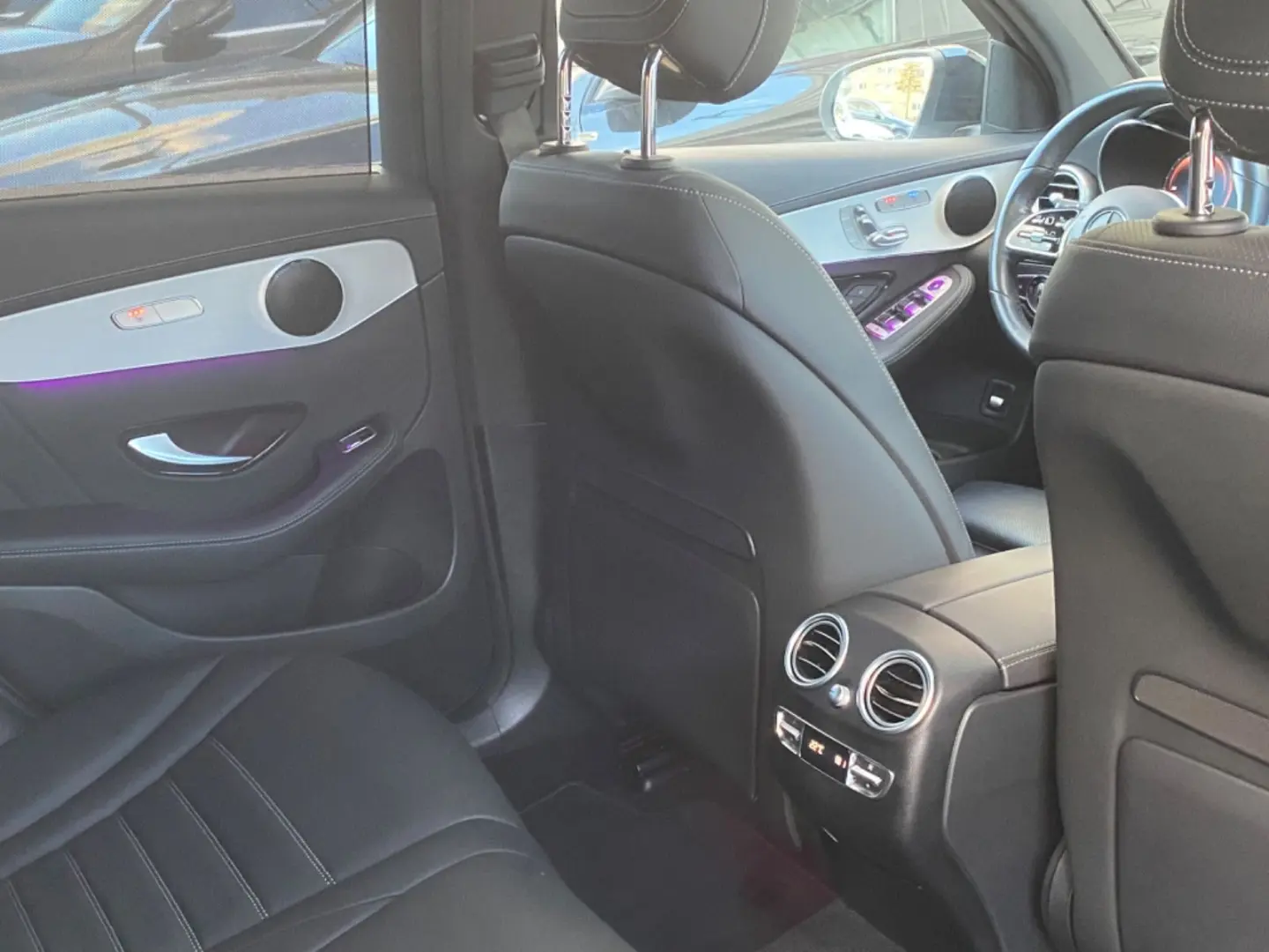Mercedes-Benz GLC300de AMG Coupe 4M_Massage_KeylessEntry