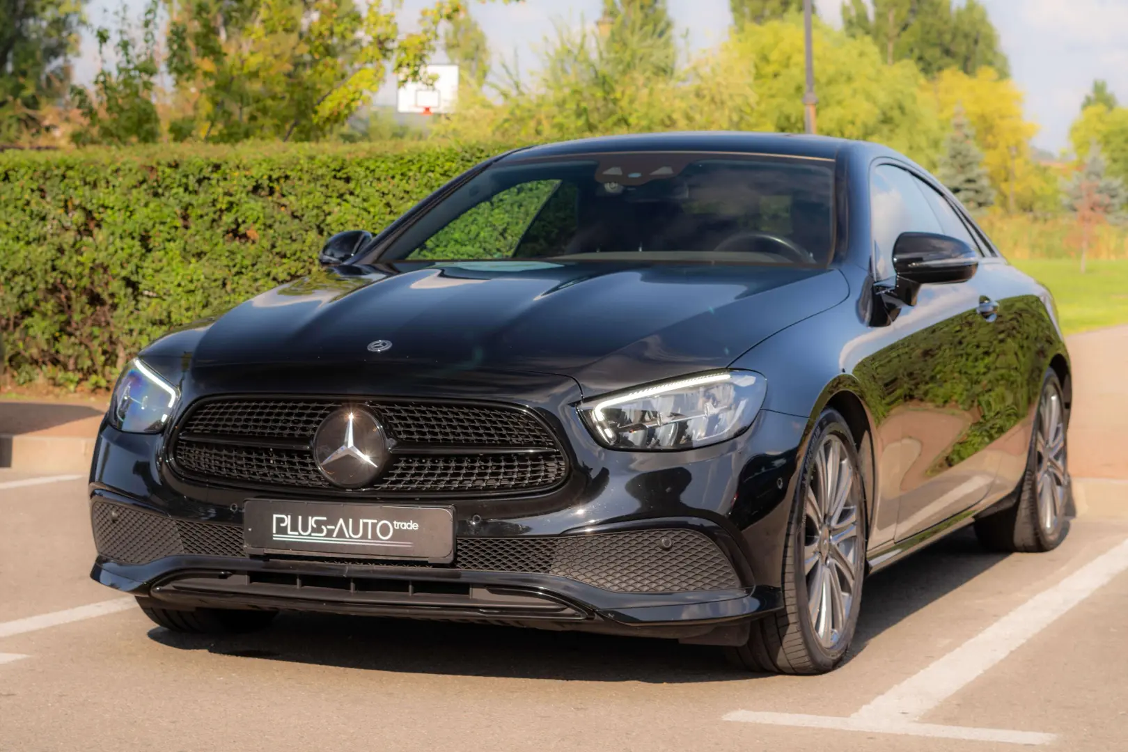 Mercedes-Benz E 220 d 4MATIC Coupe, Burmester, HeadUpDisplay