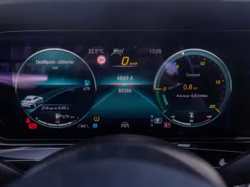 Mercedes-Benz E 220 d 4MATIC Coupe, Burmester, HeadUpDisplay
