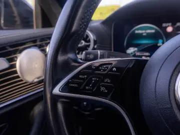 Mercedes-Benz E 220 d 4MATIC Coupe, Burmester, HeadUpDisplay