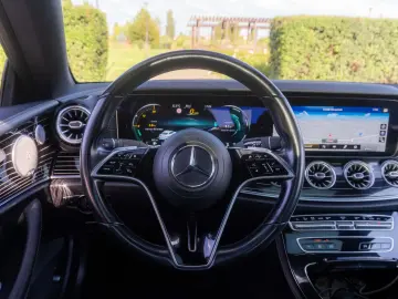 Mercedes-Benz E 220 d 4MATIC Coupe, Burmester, HeadUpDisplay