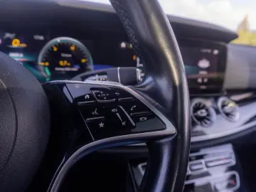 Mercedes-Benz E 220 d 4MATIC Coupe, Burmester, HeadUpDisplay