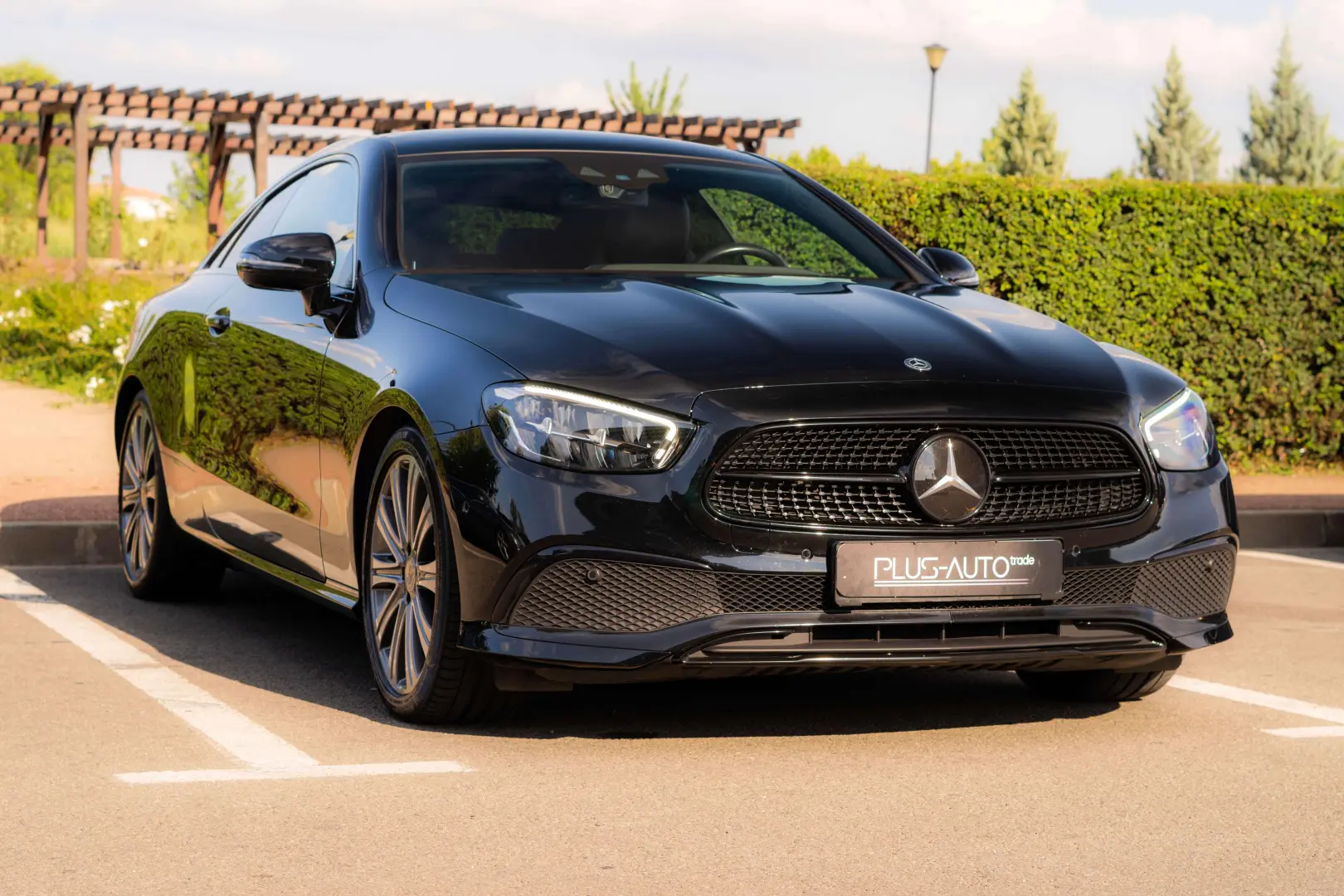 Mercedes-Benz E 220 d 4MATIC Coupe, Burmester, HeadUpDisplay