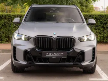 BMW X5 xDRIVE40d, 7seats, SkyLounge, Mpacket, HarmanKardon