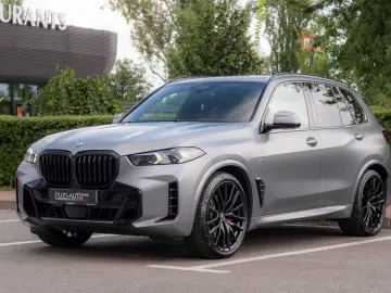 BMW X5 xDRIVE40d  7seats  SkyLounge  Mpacket  HarmanKardon