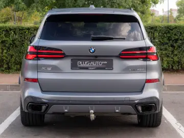 BMW X5 xDRIVE40d, 7seats, SkyLounge, Mpacket, HarmanKardon