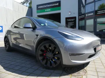 Model Y LRG Performance Dual AWD PANO/WÄRMEPUMPE