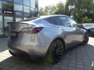 Model Y LRG Performance Dual AWD PANO/WÄRMEPUMPE