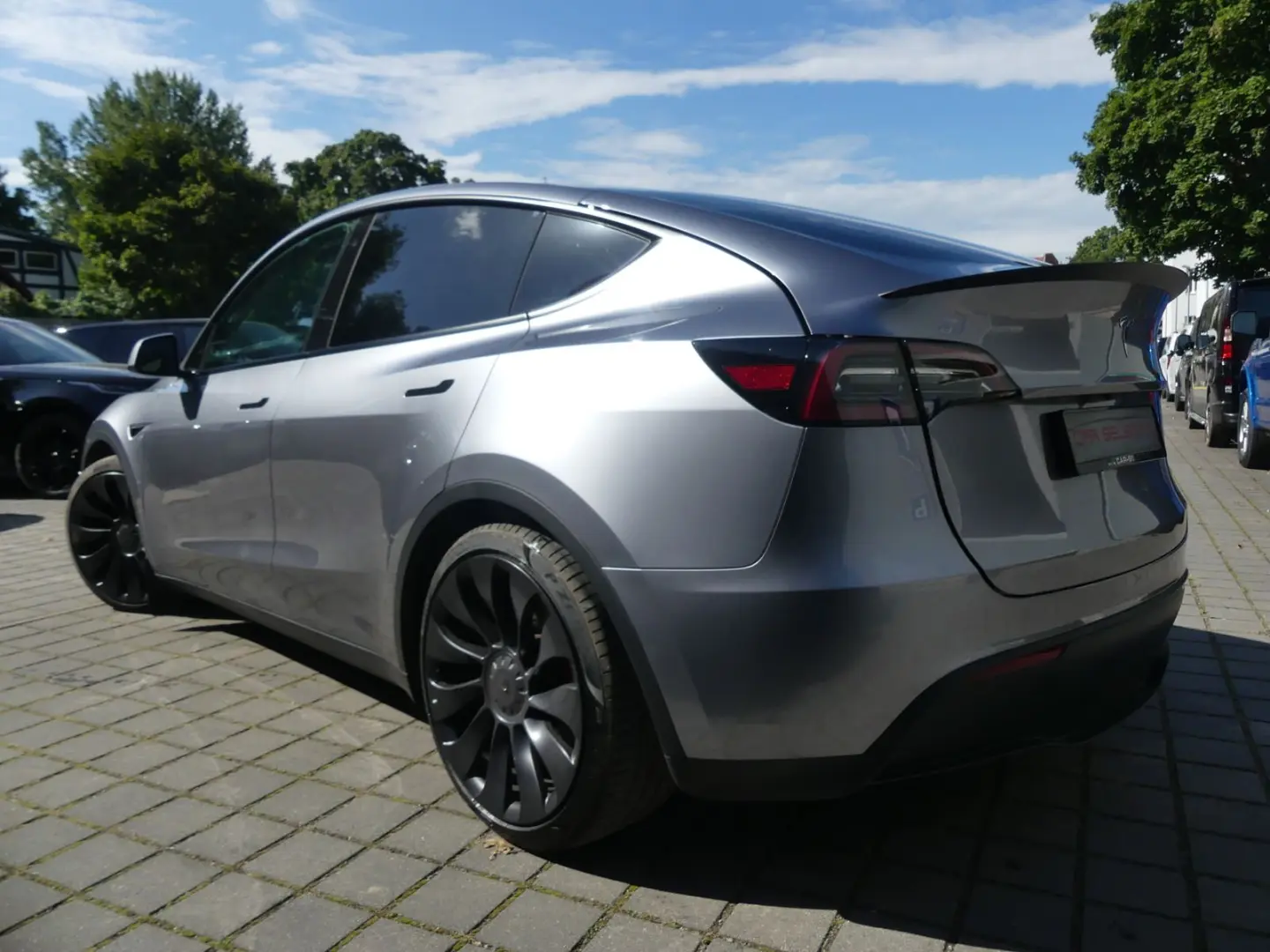 Model Y LRG Performance Dual AWD PANO/WÄRMEPUMPE