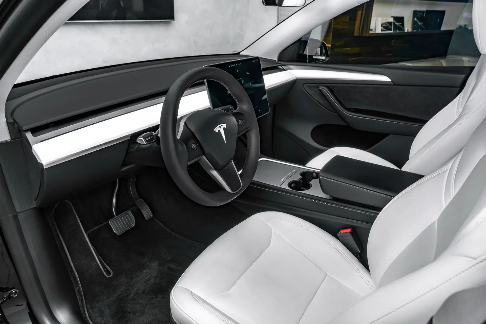 Model Y Long Range Dual AWD