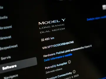 Model Y Long Range Dual AWD