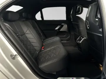 740d xDrive M Sport|AHK|SkyLounge