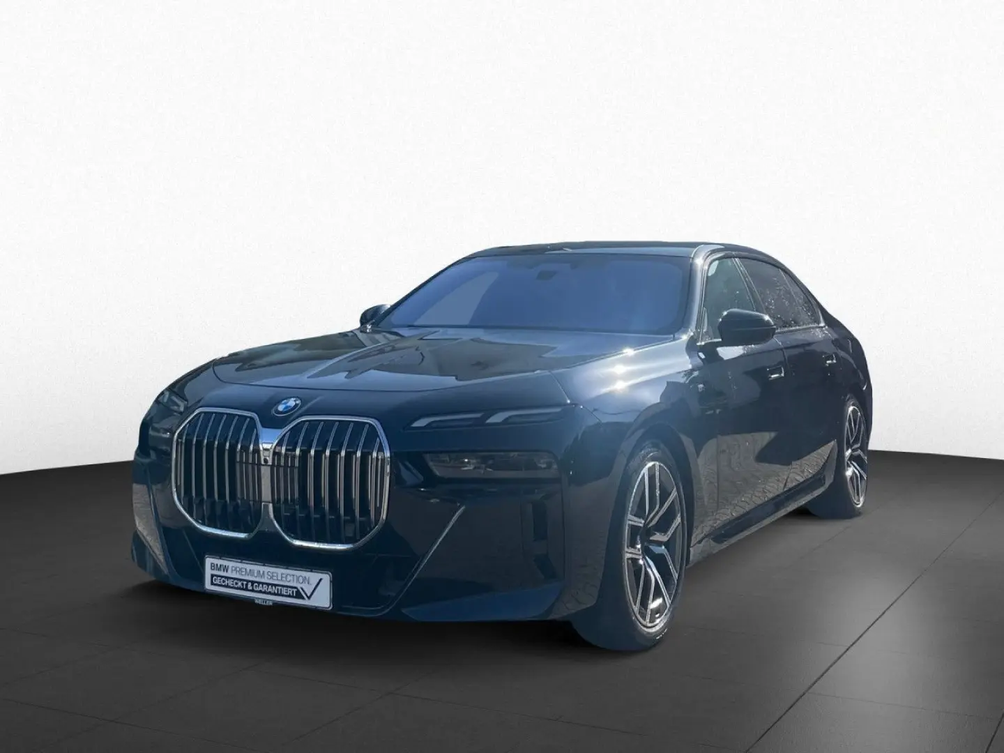 740d xDrive M Sport,SkyLo,DAProf,PAProf,AHK,B&W
