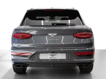Bentayga V8  22