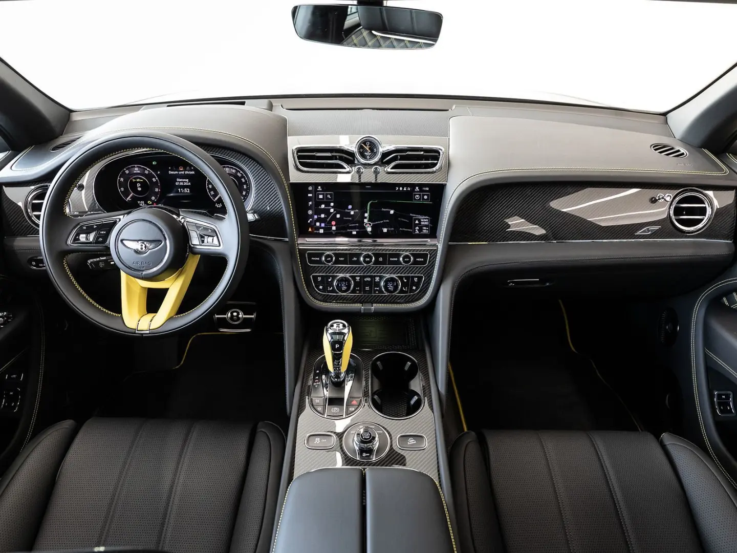 Bentayga S V8 von BENTLEY FRANKFURT MULLINER