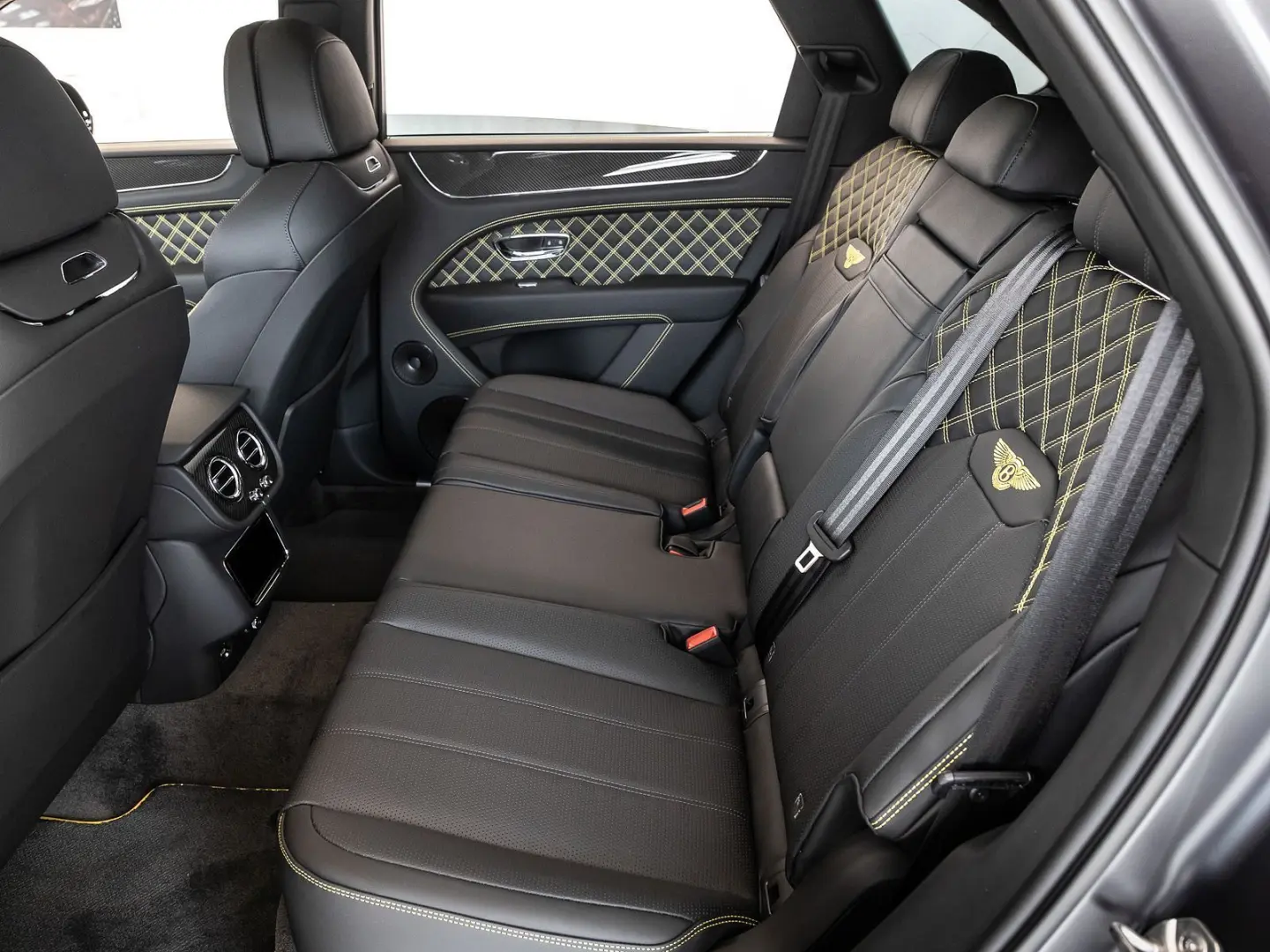 Bentayga S V8 von BENTLEY FRANKFURT MULLINER