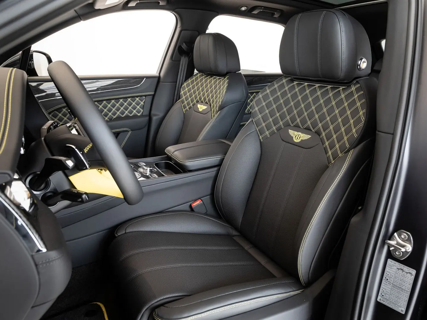 Bentayga S V8 von BENTLEY FRANKFURT MULLINER