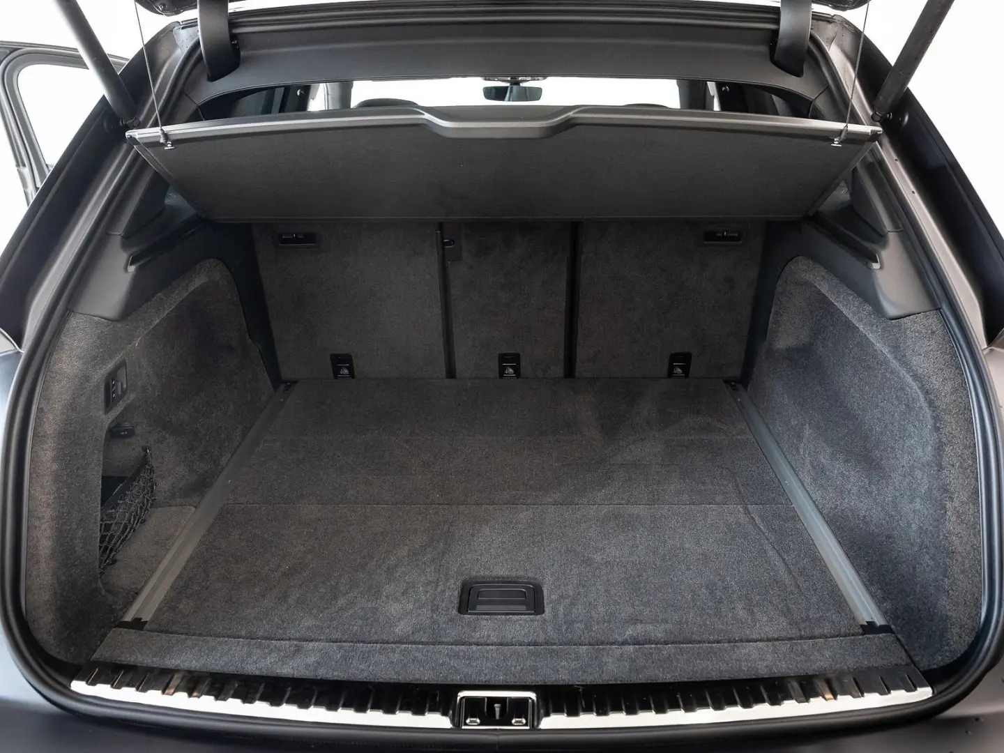 Bentayga S V8 von BENTLEY FRANKFURT MULLINER