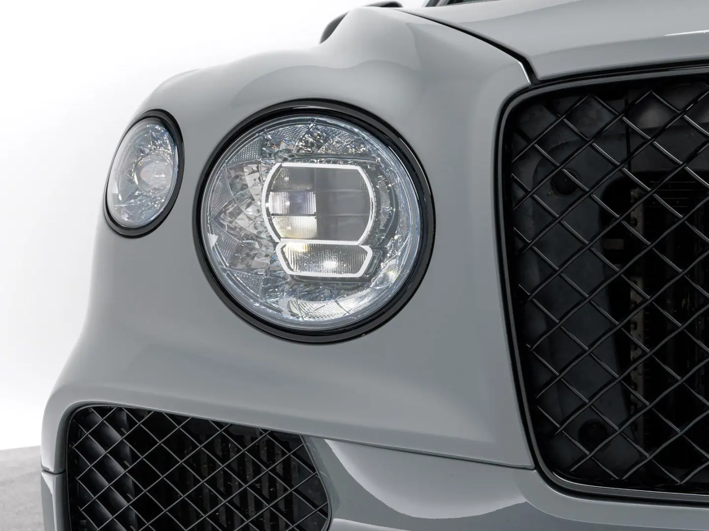 Bentayga S V8 / Mandarin - Lederfarbe
