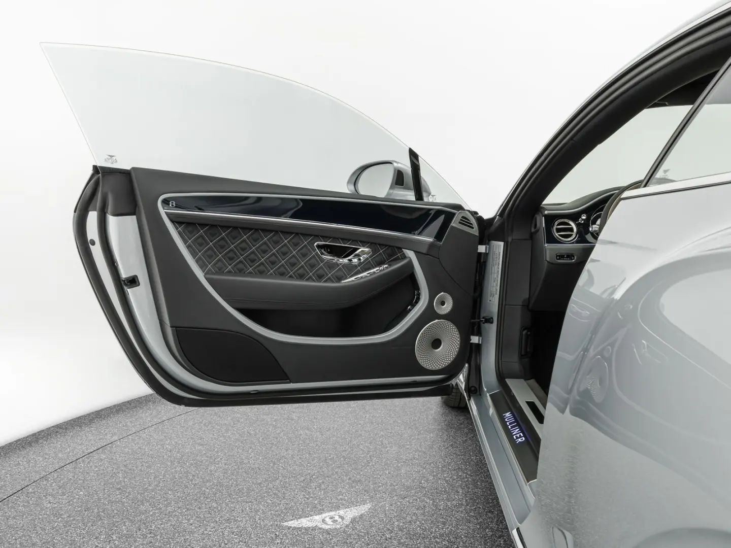 Continental GT Mulliner V8 * MY24 * BESPOKE *