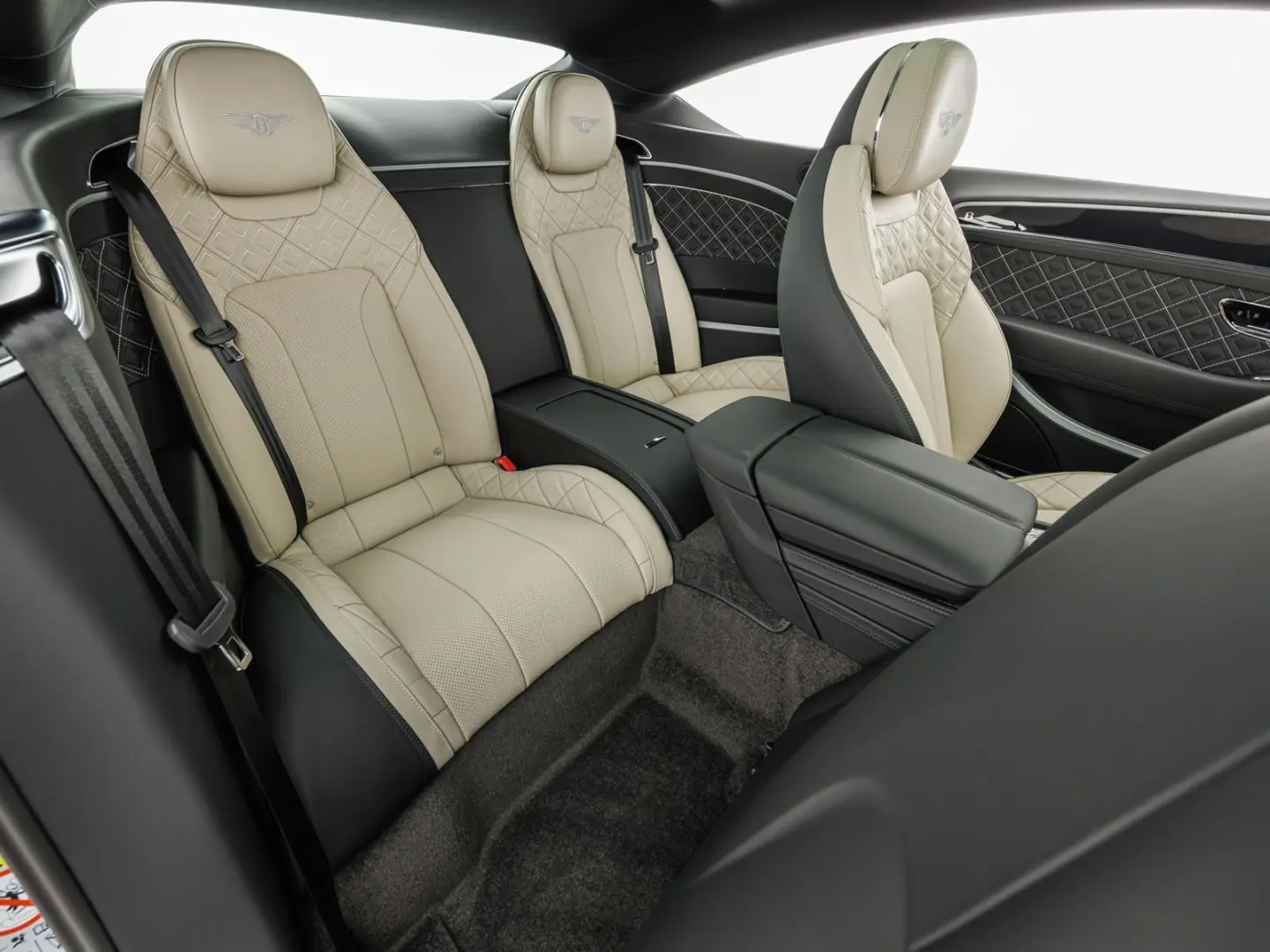 Continental GT Mulliner V8 * MY24 * BESPOKE *