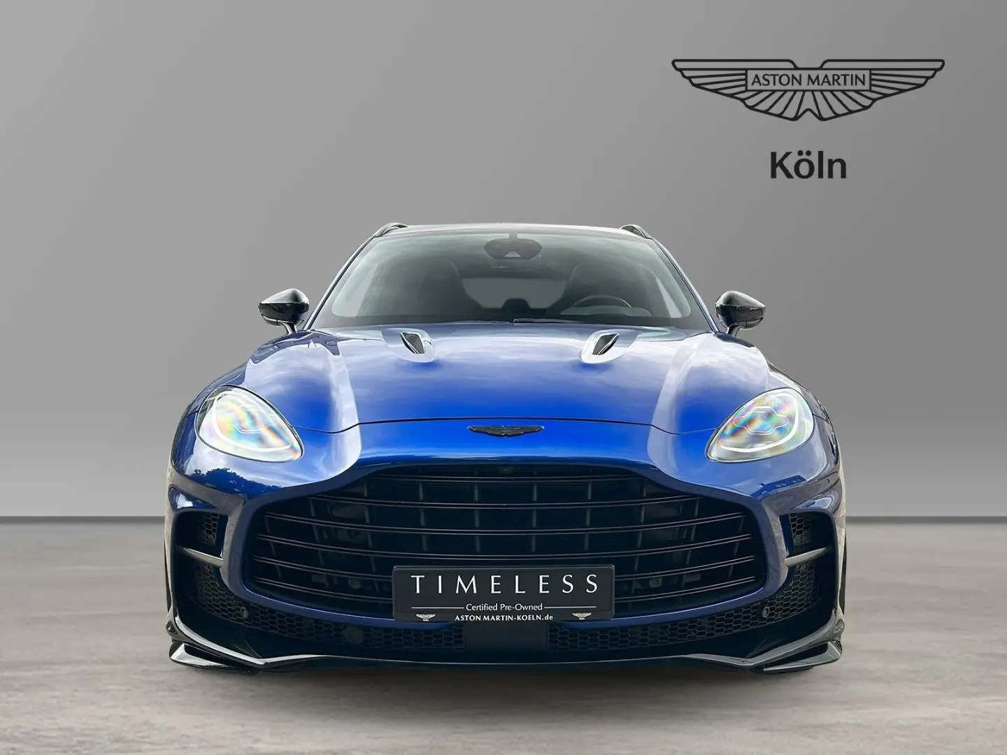 Aston Martin DBX 707 Ion Blue Onyx Black Carbon