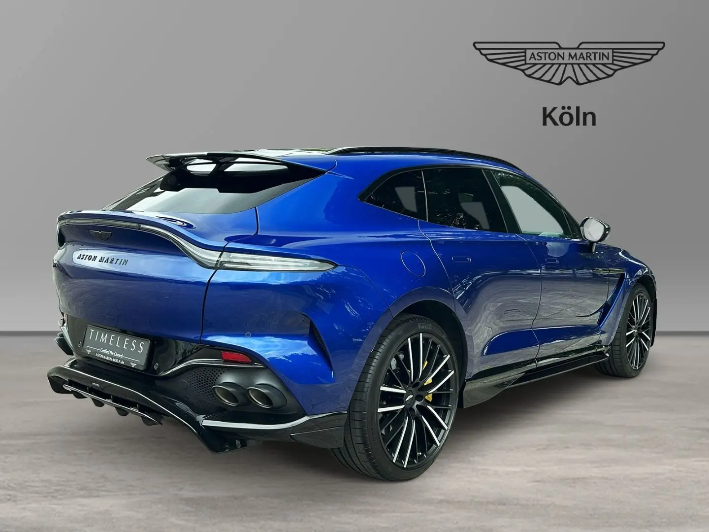 Aston Martin DBX 707 Ion Blue Onyx Black Carbon