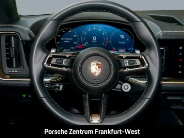 Cayenne Turbo E-Hybrid Burmester Nachtsicht