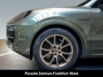 Cayenne Turbo E-Hybrid Burmester Nachtsicht