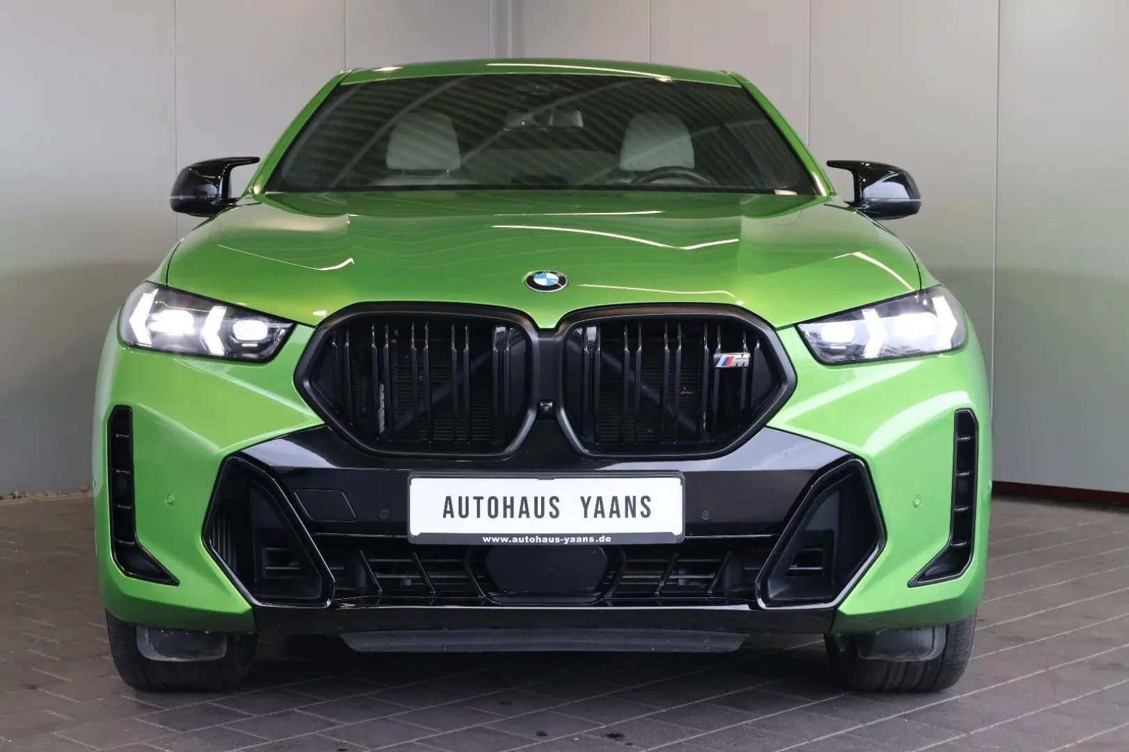 X6 M60i DAP+H/K+HUD+GESTIK+SOFT+PANO SKY+AHK+22