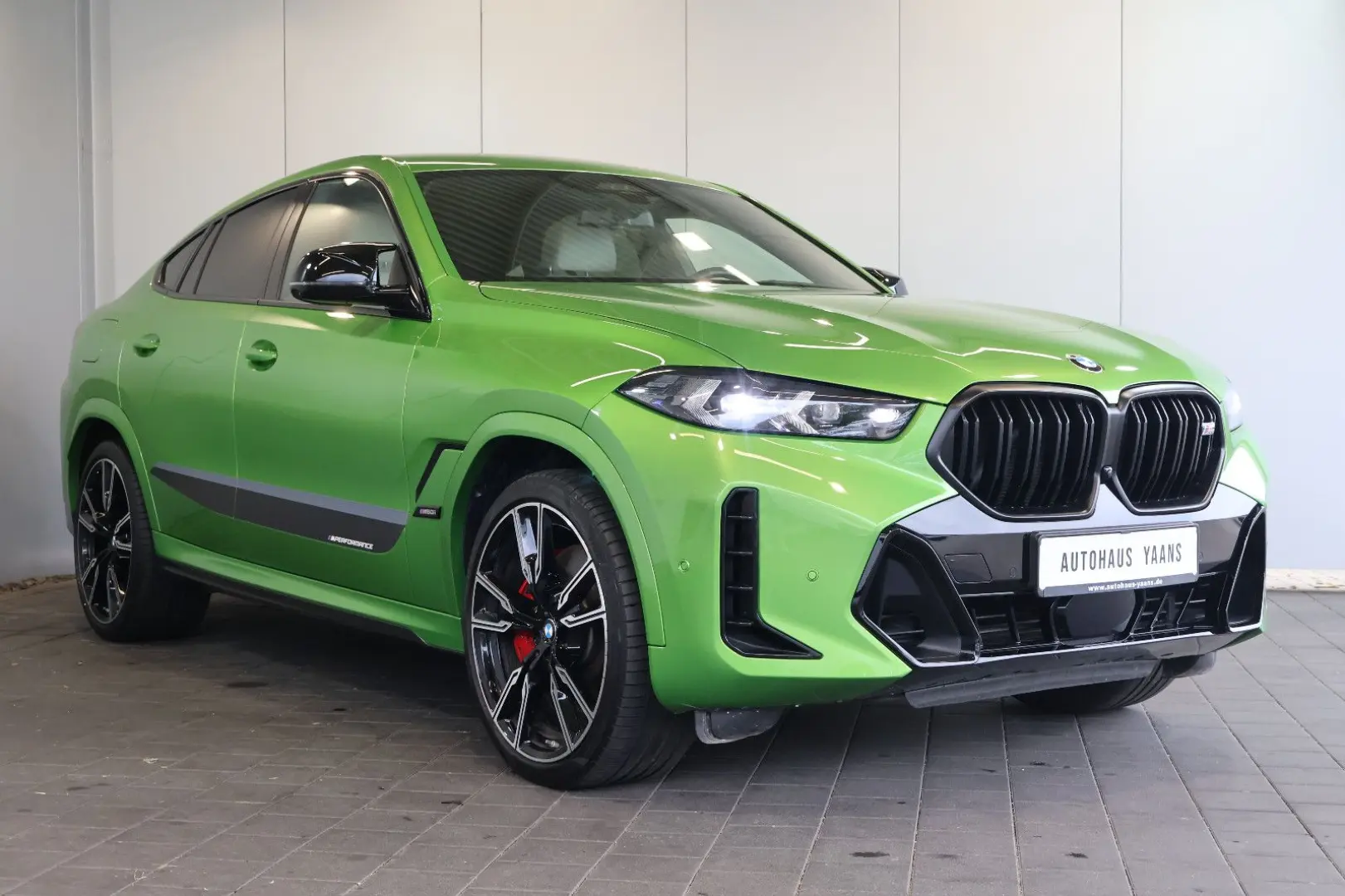 X6 M60i DAP+H/K+HUD+GESTIK+SOFT+PANO SKY+AHK+22