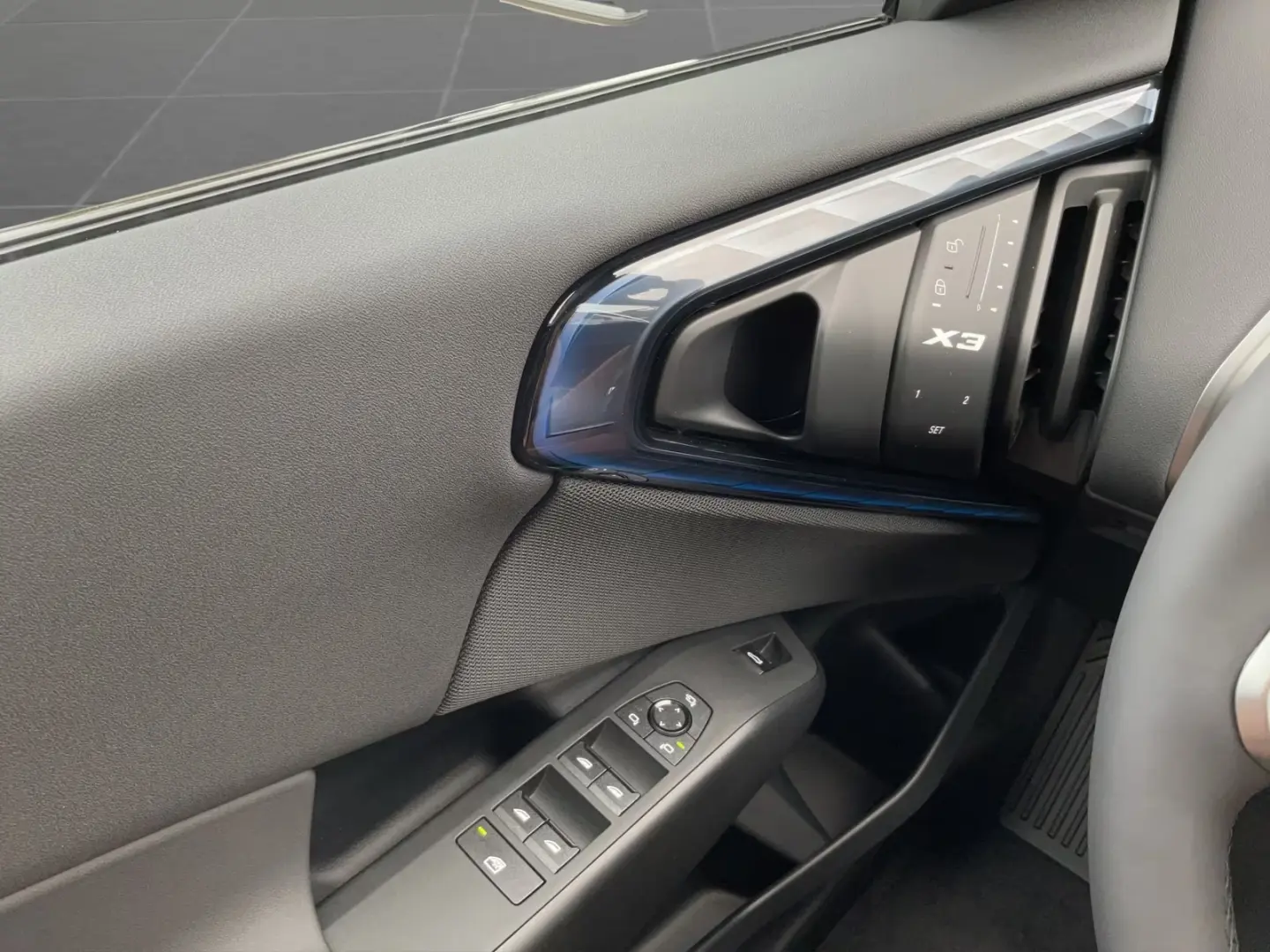 BMW X3 20 xDrive M SPORT LED AHK TREN