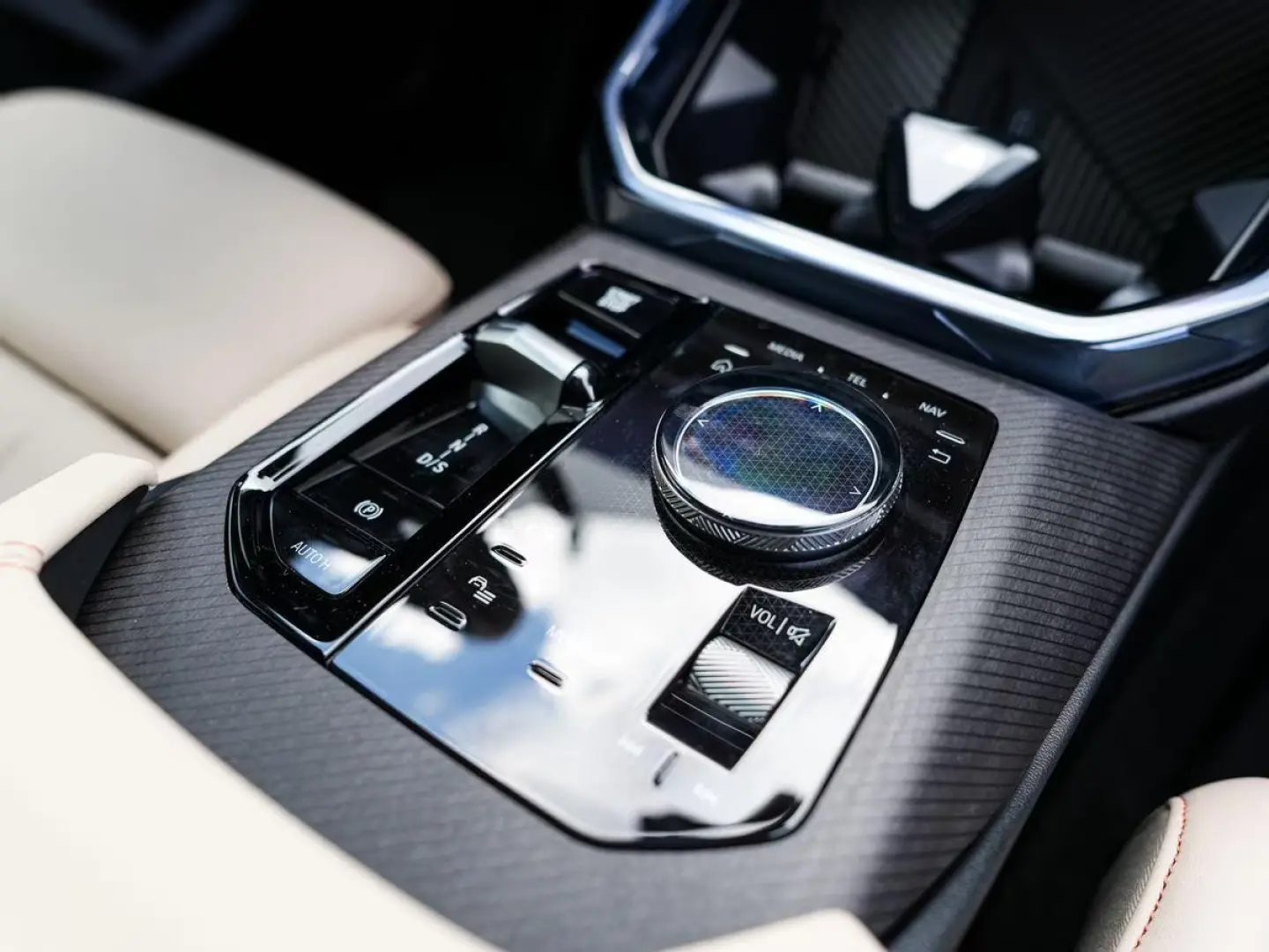 BMW X3 20d xDrive M-Sport AHK ACC PANO