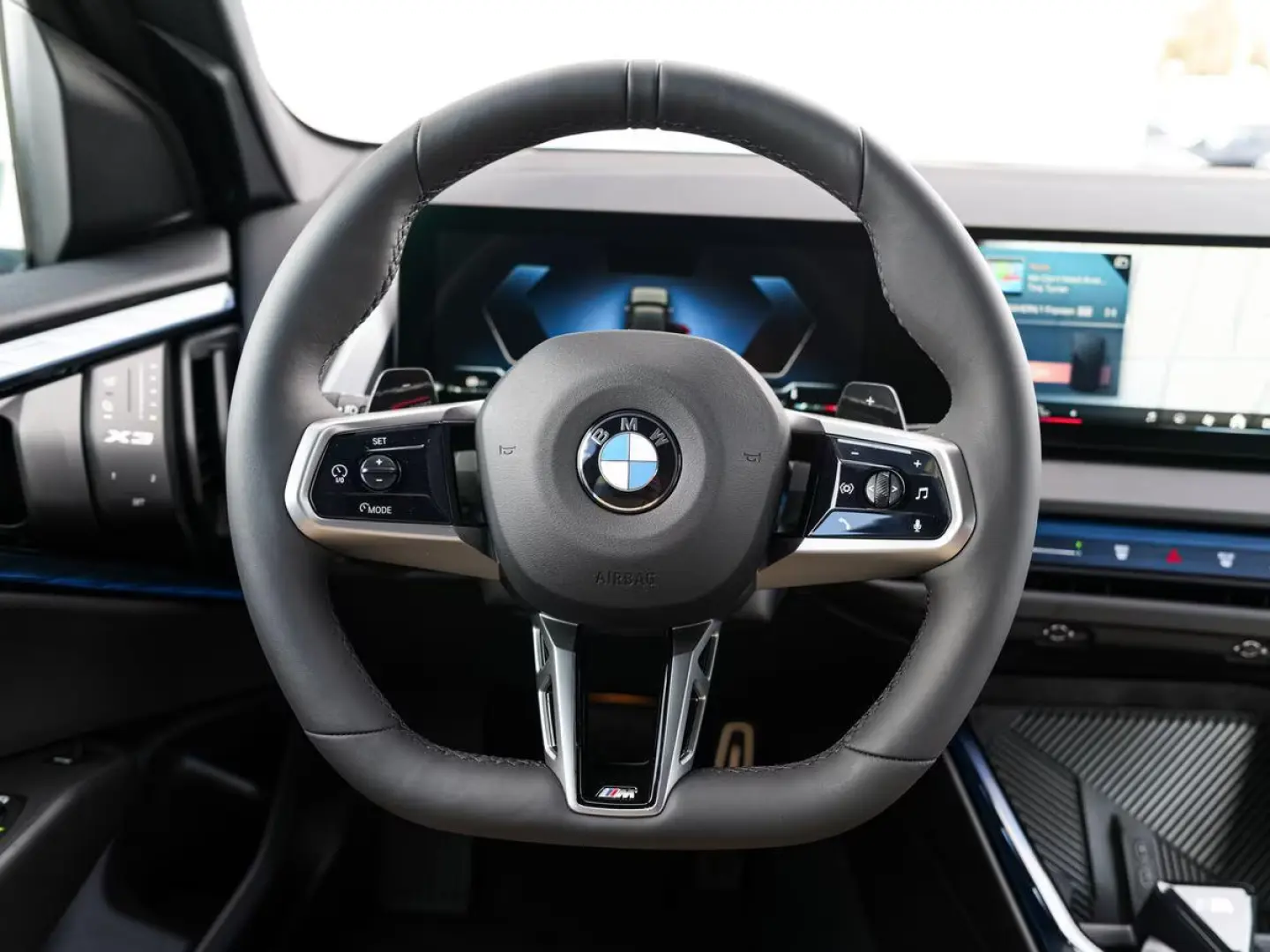 BMW X3 20d xDrive M-Sport AHK ACC PANO