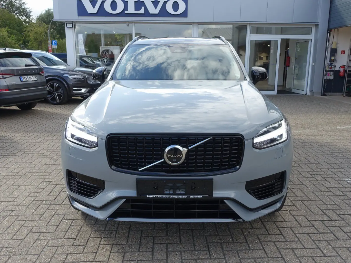 XC90 Plus Dark T8 AWD Hybrid/AHK/360°Cam