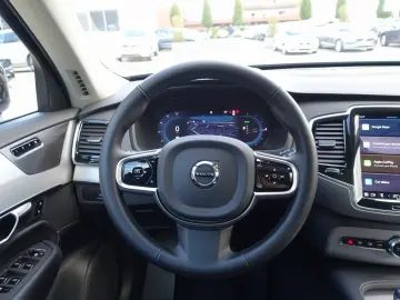 XC90 Plus Dark T8 AWD Hybrid/AHK/360°Cam