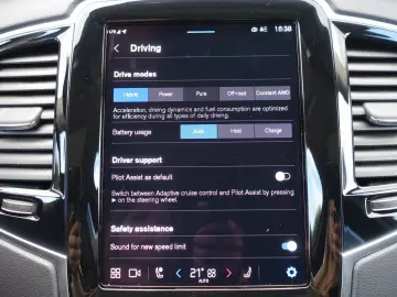 XC90 Plus Dark T8 AWD Hybrid/AHK/360°Cam