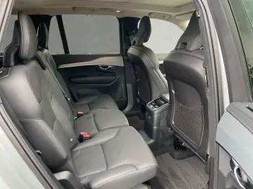 XC90 T8 AWD Ultra Bright 7-Sitzer AHK ACC BLIS