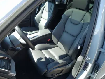 XC90 Plus T8 AWD Plug-in Hybrid/Memory/Panorama