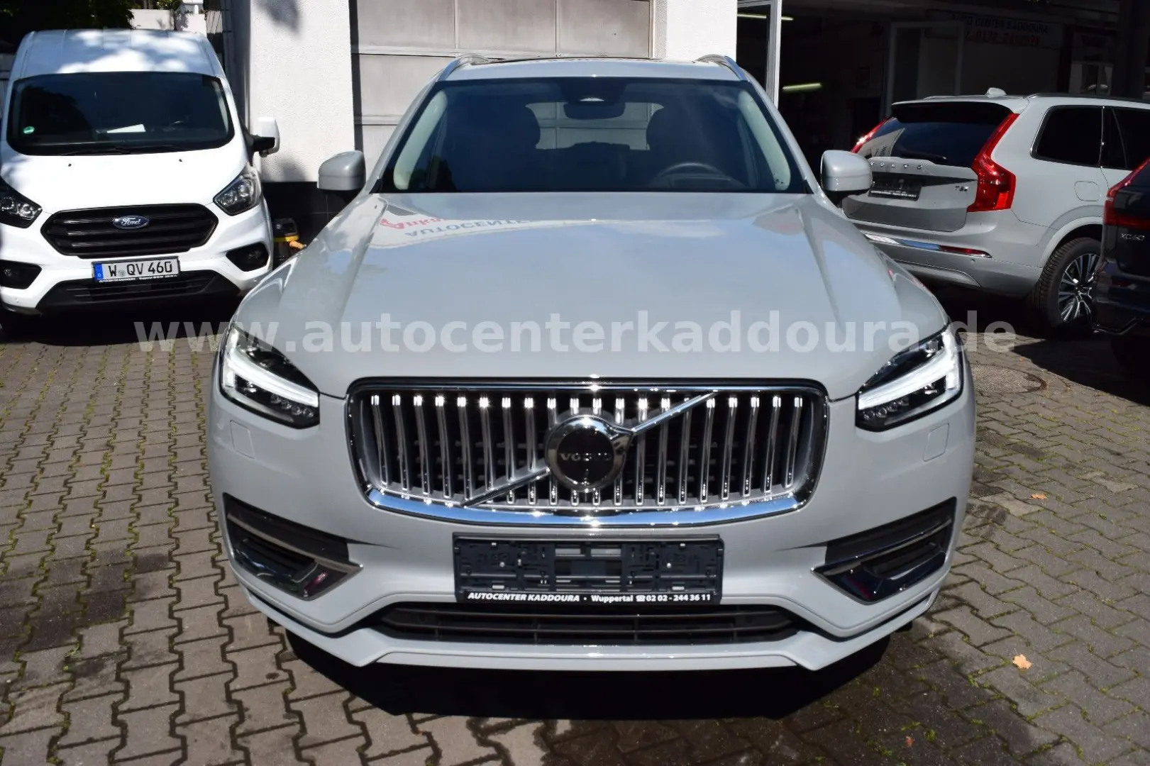XC90 T8Plus Bright AWDHed-Up,PANO,360°,H&K,20